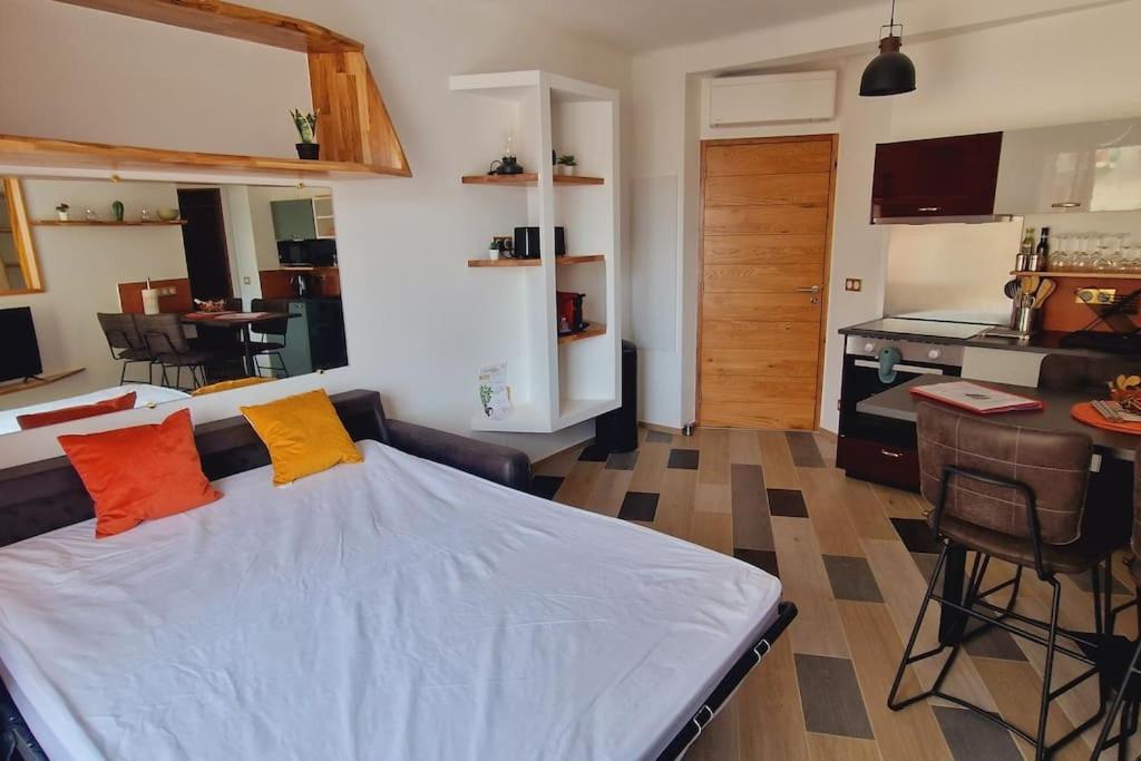 Magnifique Appartement Avec Balcon Vue Mer A L'Entree D'Ajaccio 아작시오 외부 사진
