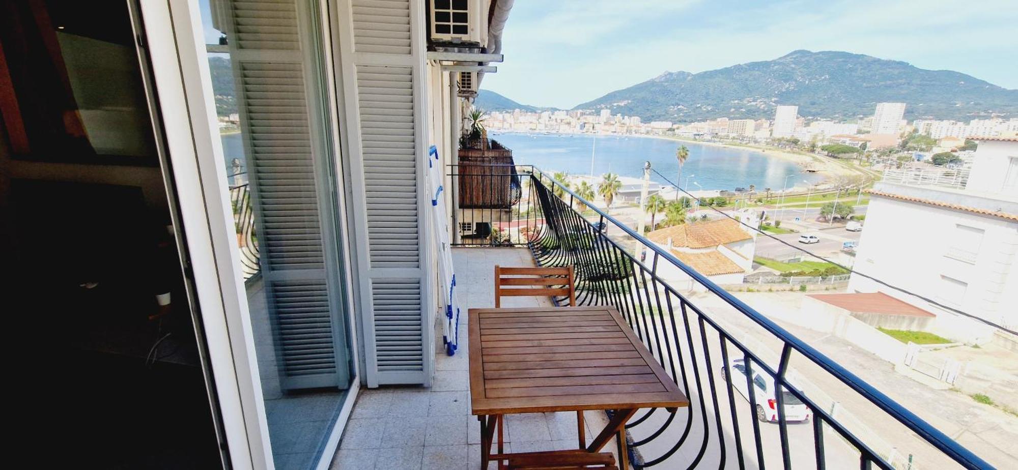 Magnifique Appartement Avec Balcon Vue Mer A L'Entree D'Ajaccio 아작시오 외부 사진